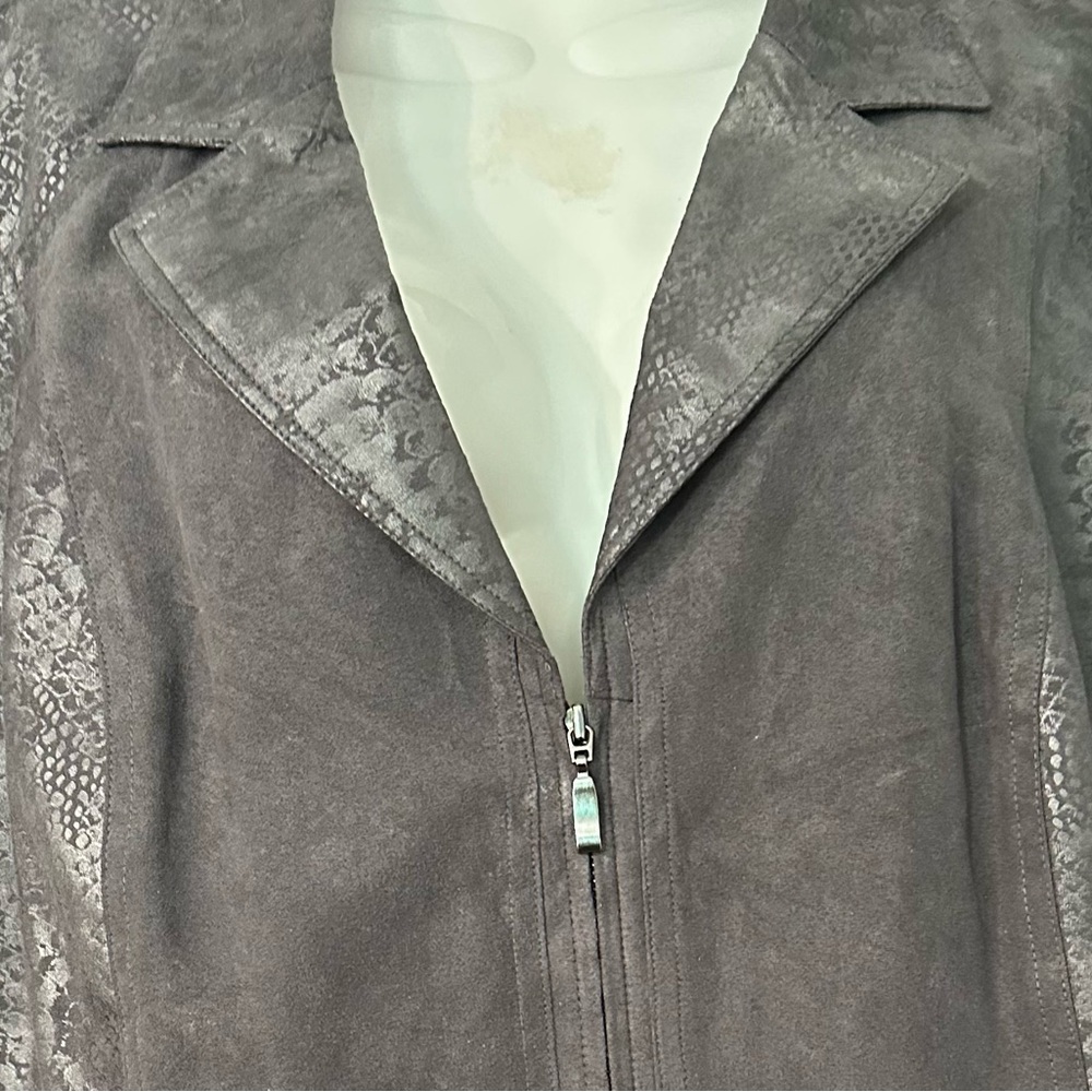 Studio Works Faux Suede Gray Zip Jacket Plus Size 18W - Picture 2 of 8
